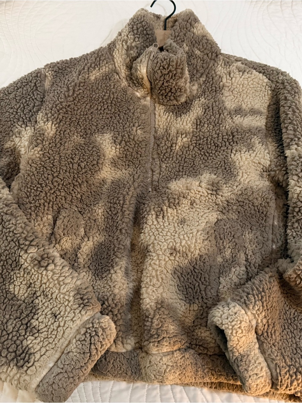 SAGE Women's Taupe & Cream Sherpa Pullover Jacket